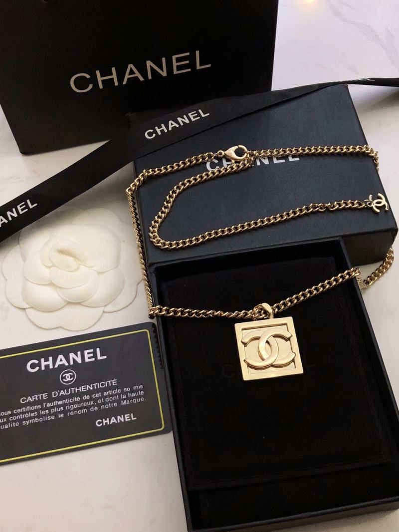 Chanel Necklaces